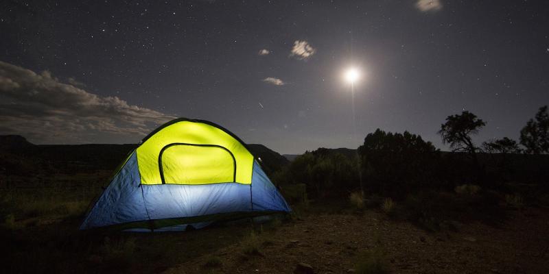camping-1763605_1920.jpg
